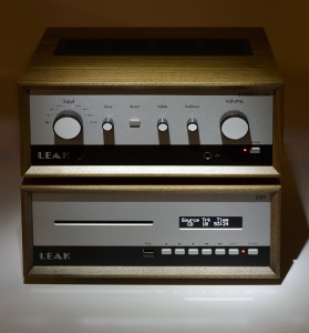 Leak's Stereo 130 Amplifier and CDT Disk Transport