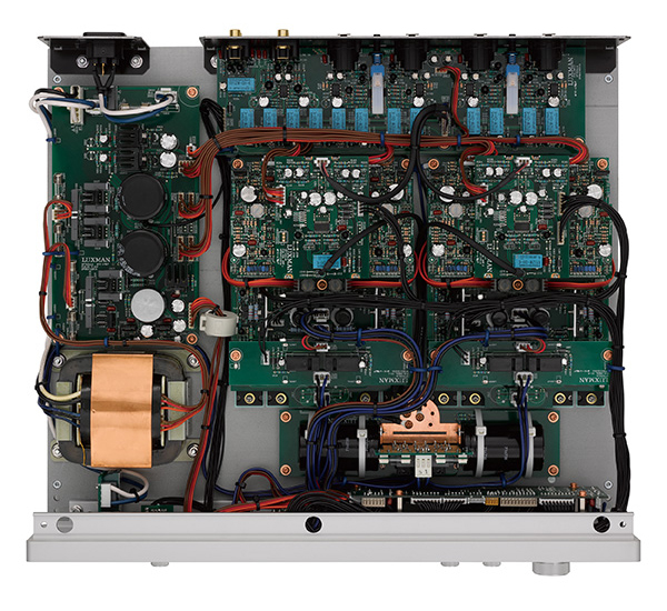 The Luxman P-750u The Luxman P-750u