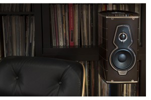 The Sonus faber Guarneri Tradition