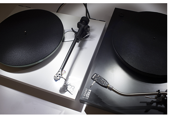 Rega s Planar 3 Turntable