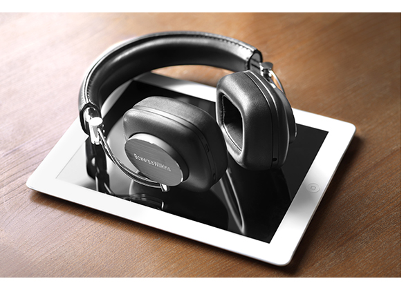 The Bowers Wilkins P7 Wireless Headphones Reviews Toneaudio Magazine