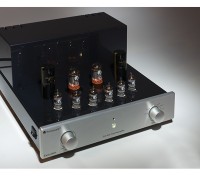 The PrimaLuna EVO 400 Preamplifier