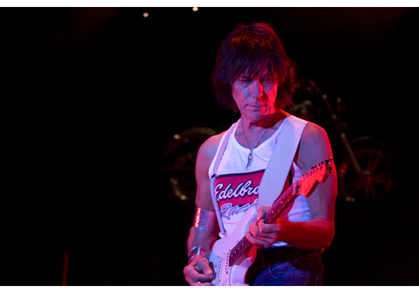 WEB-Jeff Beck_2