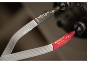 White Lightning Speaker Cable by Nordost