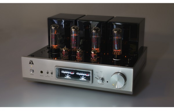 アイドル MERGING TECHNOLOGIES LeVerry CH-1070 The LSA VT-70 Integrated Amplifier